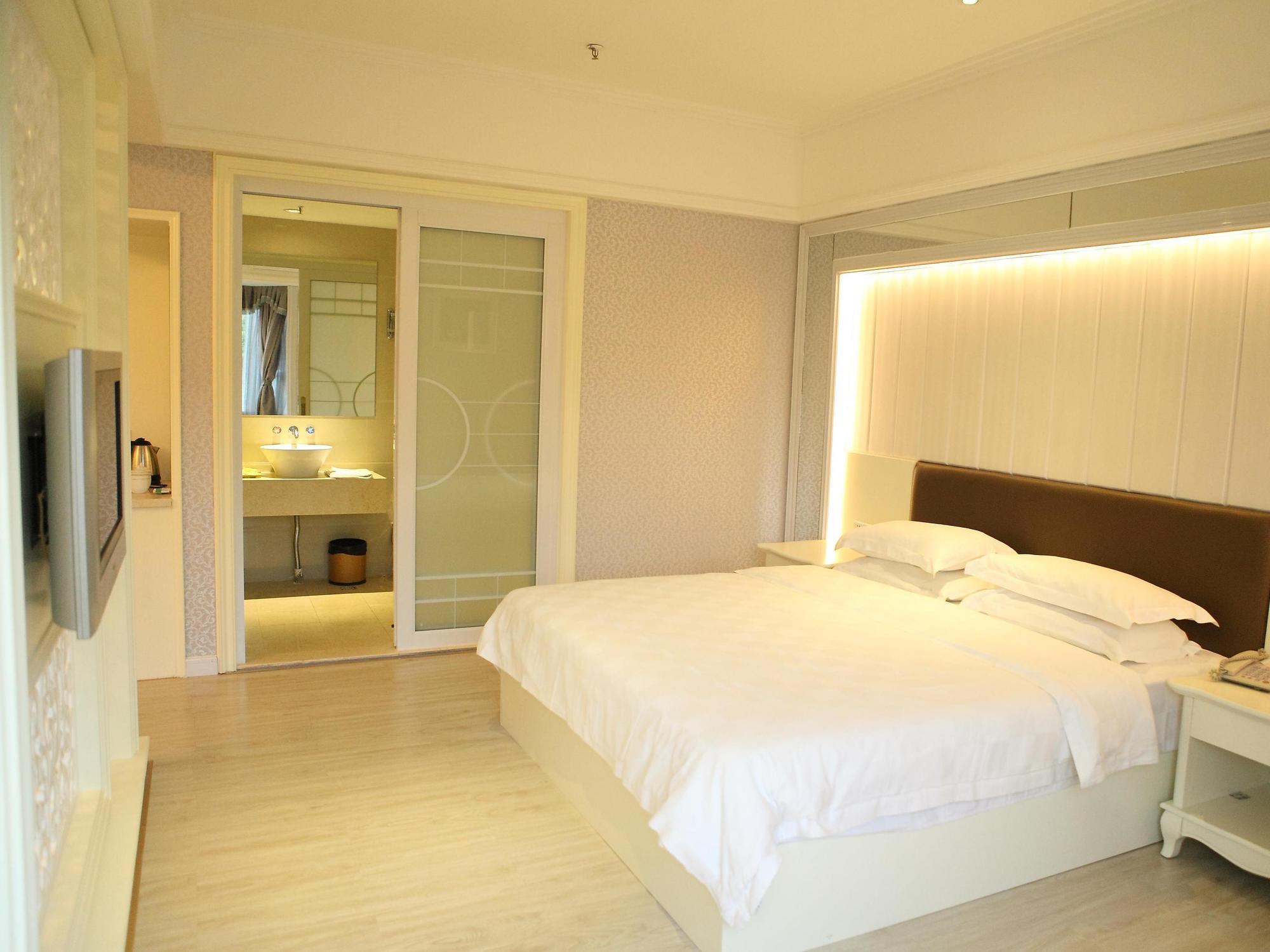 Bluesky Hotel กวางโจว ภายนอก รูปภาพ