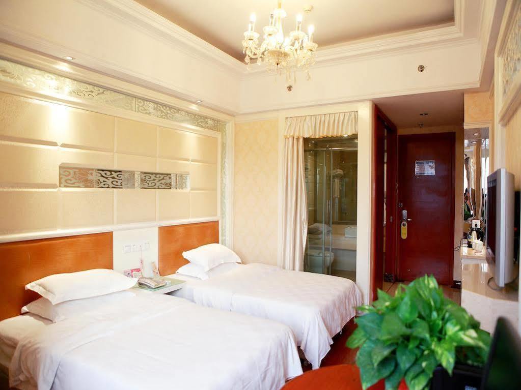 Bluesky Hotel กวางโจว ภายนอก รูปภาพ